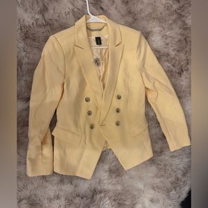 Brand new blazer, tried only once